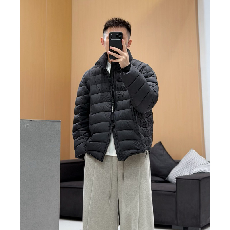Lightweight and Comfortable Quilted Ribbed down Jacket for Men, 2025 Winter New Style, No Lining, Perforated down Coat, Turtle Back Trend