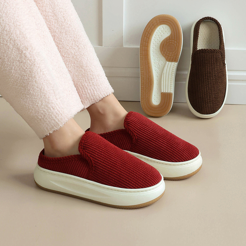 Spring and Summer Casual Closed-Toe Linen Slippers for Home and Outdoor Use, Non-Slip, Thick-Soled, Breathable, Sweat-Absorbent, Unisex Fabric Slippers