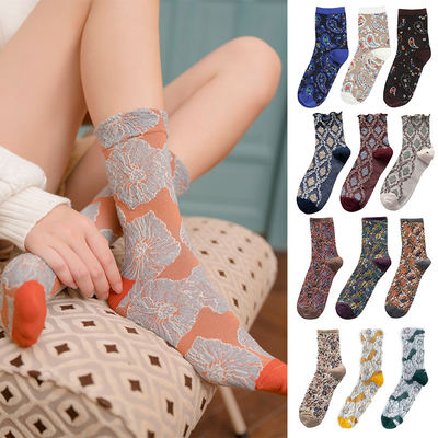Clearance sale of European and American three-dimensional abstract court style, ethnic style, French romantic retro flower-patterned women's mid-calf cotton socks