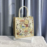 Пух [маленький размер] — в стандартную комплектацию входят ароматизированные таблетки и магнитная застежка.