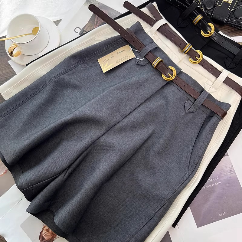 Old money wind grey suit leisure time shorts female summer 2026 The new High waist Show thin full marks Straight tube width pants