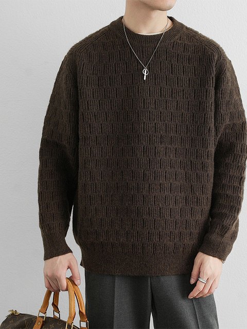 High quality sweater men's round neck knitted bottoming shirt with casual autumn men's jacquard thickened solid color sweater
