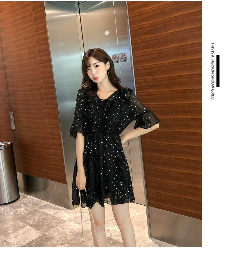 VK旗艦店 韓國風名媛V領亮片木耳邊時尚氣質短袖洋裝