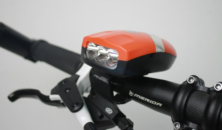 Lumière vélo - phare - Ref 2397739 Image 11