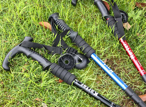 Ba lô trekking ngoài trời Bốn phần với hợp kim nhôm hấp thụ T xử lý thẳng tay cầm kính thiên văn đi bộ gậy hoang dã gậy gậy gậy leo núi naturehike