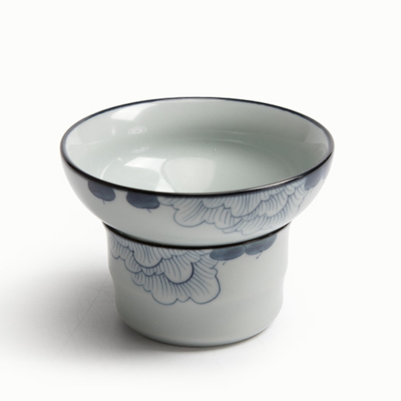 Mr [proprietary] nanshan hand - made hibiscus tea filter blue and white porcelain) Japanese tea filter by hand