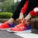 2 đôi giày nam và nữ 99 nhân dân tệ 361 độ các hãng giày sneaker nổi tiếng