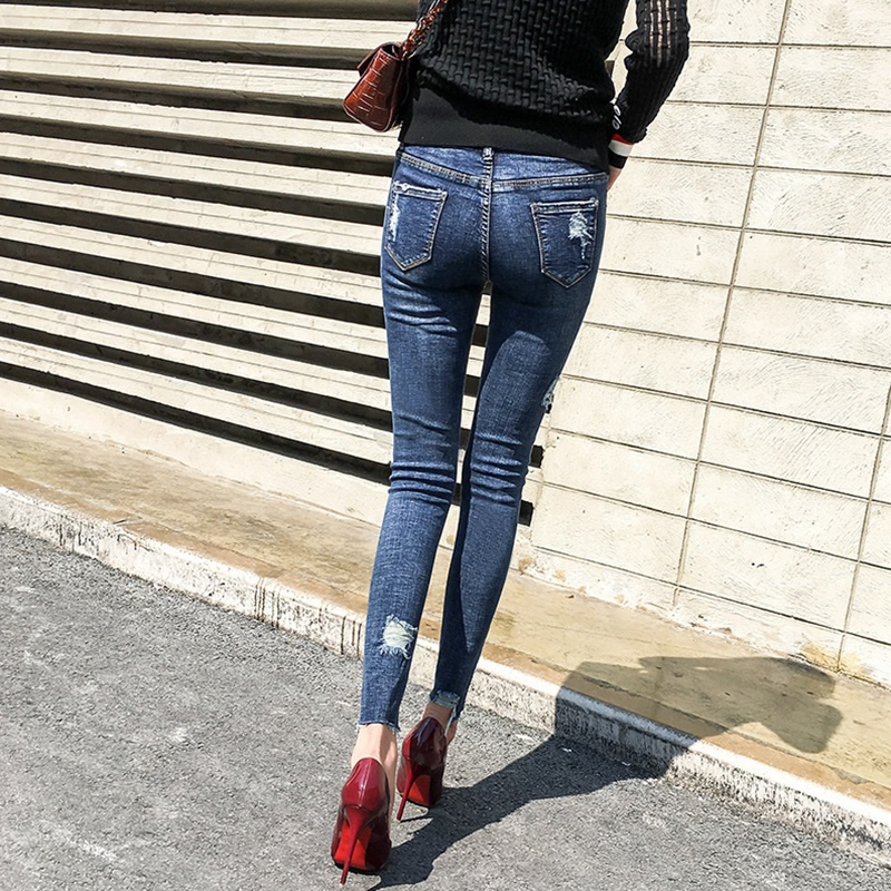 Jean femme - Ref 3193642 Image 3