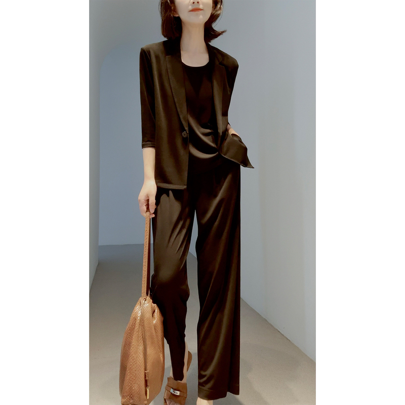 The Core Ace Item, the "Airplane Outfit," Is a Must-Have for Summer [Strong Twist/Knitted Silk/Luxurious Double-Sided] Makes You Look Slim Like a Fairy