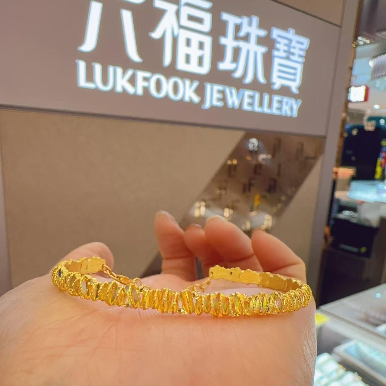 Luk Fook Jewelry アイスダイヤモンドブレスレット 光と影 ゴールド カラフル ファッション レディース 純金ブレスレット 価格30%オフ