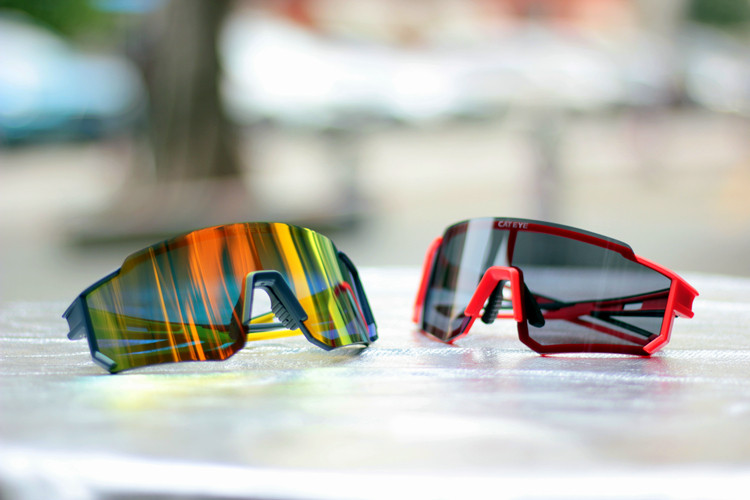 20 models of the second generation OFATEYE cat's eye polarized color change riding glasses myopia men's and women's outdoor sports windproof sand