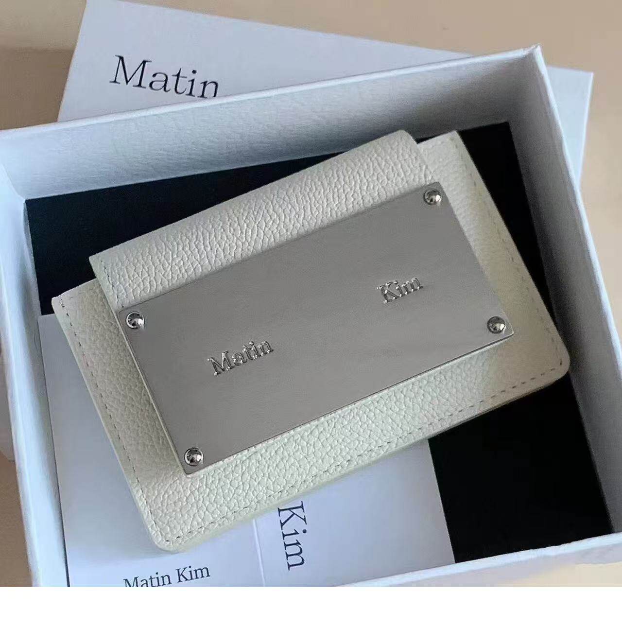 Matin kim card holder review: is this minimalist coin purse worth