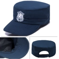 Регулируемая темно-зеленая шляпа с вышитой эмблемой