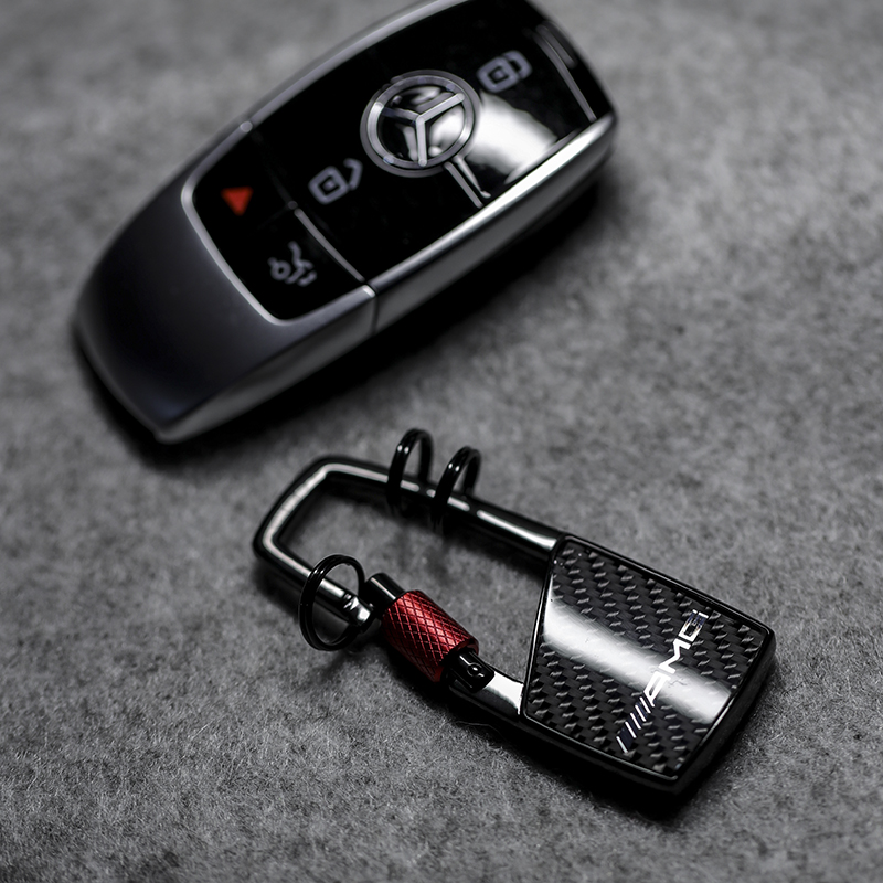 Original German Mercedes AMG key refining open ring personality boutique key ring carbon fiber fidelity