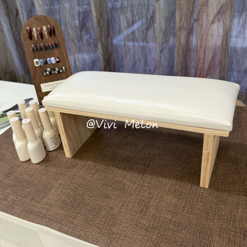 Russian-Style Wooden Manicure Hand Pillow, Minimalist Cream Style Set, Trendy High-Leg Design, Can Hold Nail Lamp and Tools