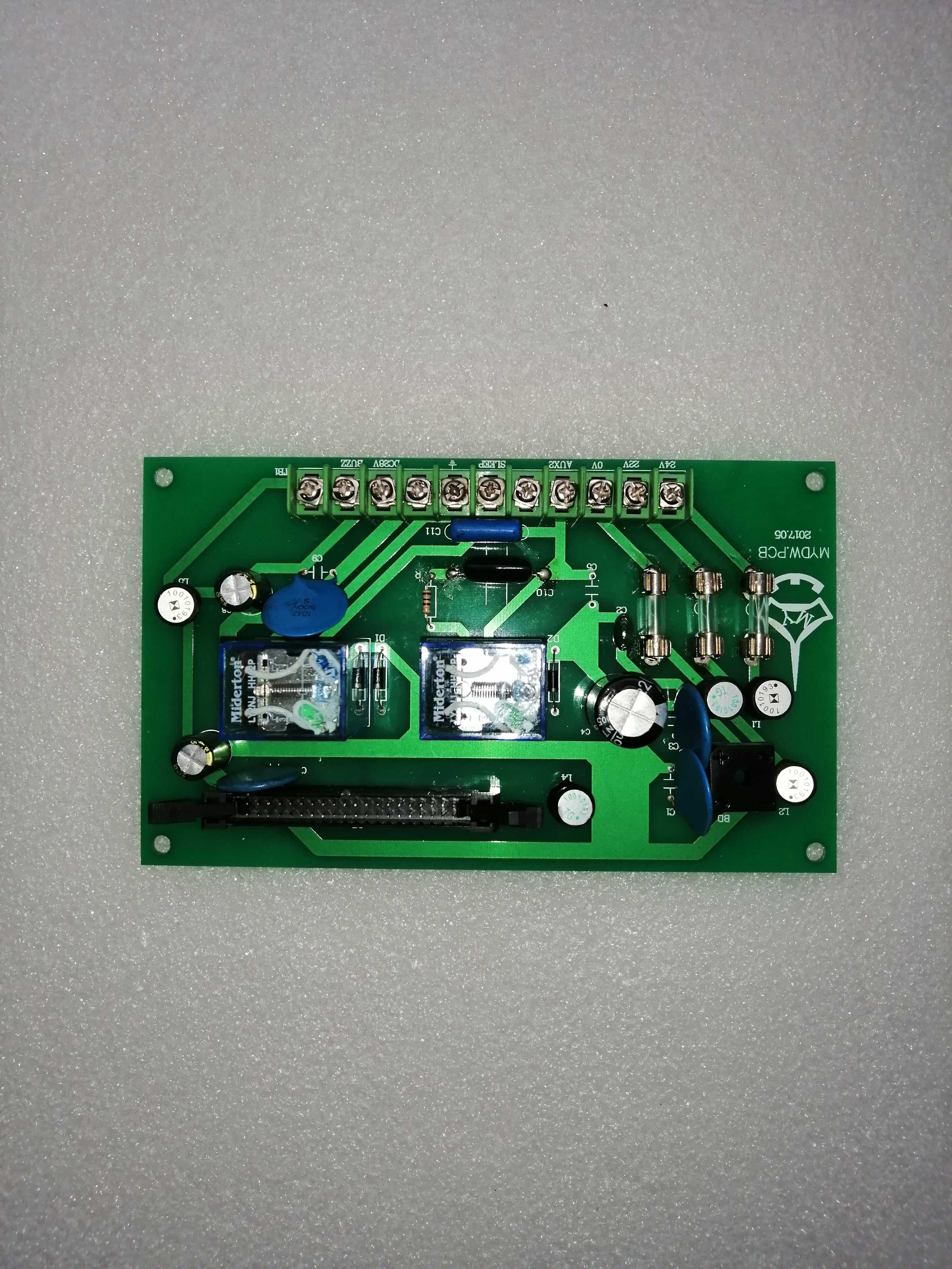 Suitable for Xinfeng EDM power board original improvement upgrade Start F1 control spindle power supply