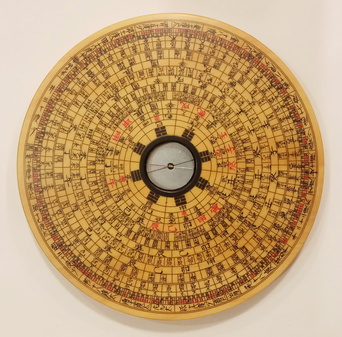 Intangible cultural heritage Xiuning ancient town Wan'an compass 6-inch wooden handmade boutique three-in-one plate dry dragon Yongji