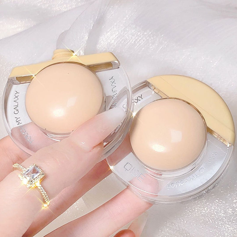 Chisser small sun Flawless Powder Bottom Cream water moisturizing light and thin clothing Dried Leather Invisible Pores to bottom powder bottom liquid parity