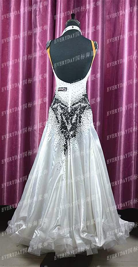 士白色贴花黑色腰封大摆 华尔兹舞裙连衣裙 摩