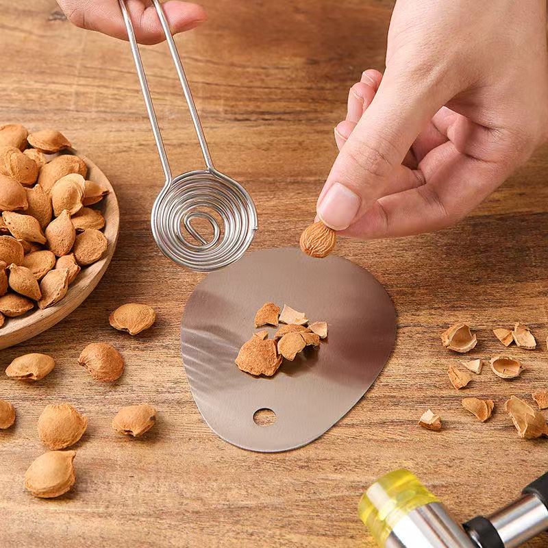 Apricot Pit Opener, Stainless Steel Almond Cracking Tool, Manual Nut Shell Peeling Tool, Special Tool for Removing Apricot Pits