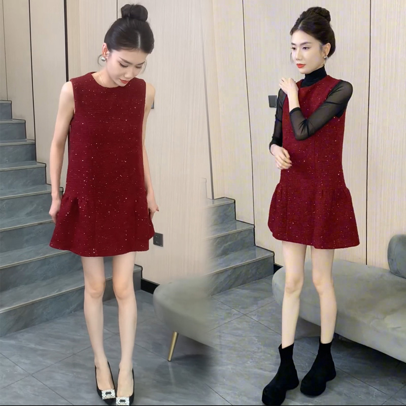 Trendy and Popular Petite Dress for Women, 2026 Autumn New Style, Heavy Embellishment, Shiny Round Neck, Sleeveless, Chanel-Style Dress