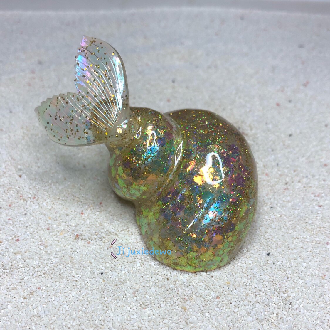 Resident crab replaces shell golden man-made custom shell DIY natural sea screw shell processing decoration