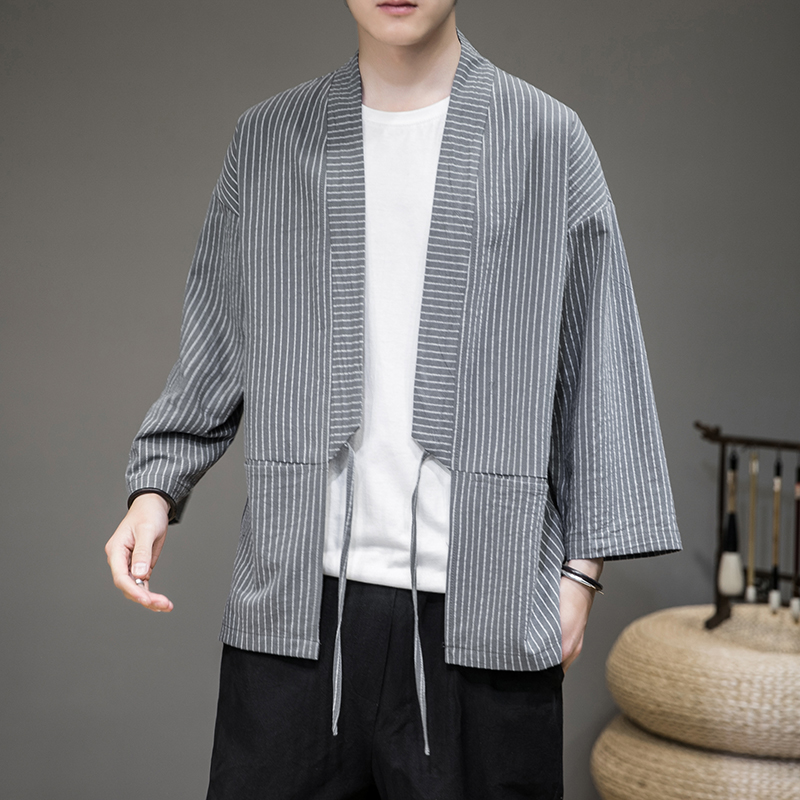 Mùa hè mỏng sọc nắng hôn quần áo kimono nhỏ cardigan nam retro Trung Quốc gió đang lớn trên áo khoác tuxedo.