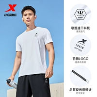 Жемчужно-белый