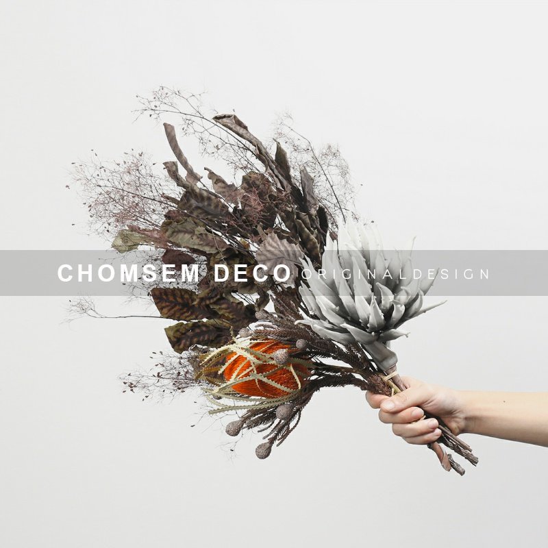 Original modern model room atmosphere soft decorative vase fake flower simulation flower drying flower living room decoration bouquet