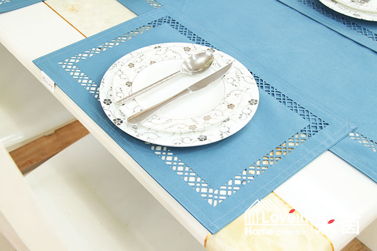 Để Yin placemats thời trang rỗng giả lụa vải bảng bảng vải Á hậu đơn giản và hiện đại màu đỏ, đen và xanh màu tùy chọn - Khăn trải bàn khăn bàn tròn