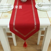 Để Yin placemats thời trang rỗng giả lụa vải bảng bảng vải Á hậu đơn giản và hiện đại màu đỏ, đen và xanh màu tùy chọn - Khăn trải bàn