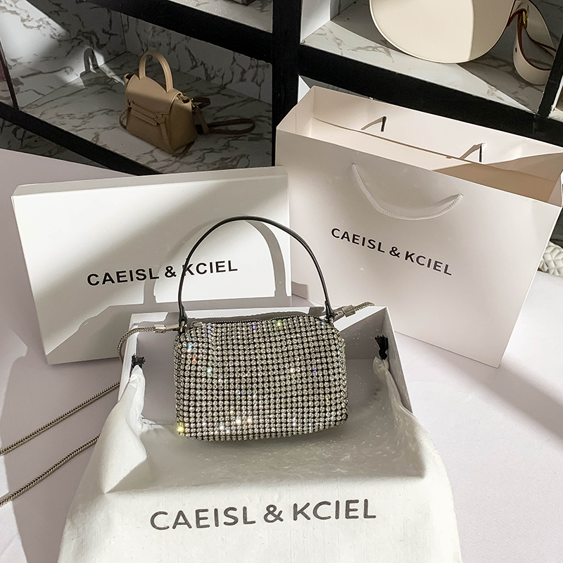 Caeislkciel Women's Bag with Diamonds, Small Square Bag, Rhinestone Handbag, Summer 2026 New Model, Full Diamond Crossbody Bag Caeislkciel Women's Bag with Diamonds, Small Square Bag, Rhinestone Handbag, Summer 2026 New Model, Full Diamond Crossbody Bag