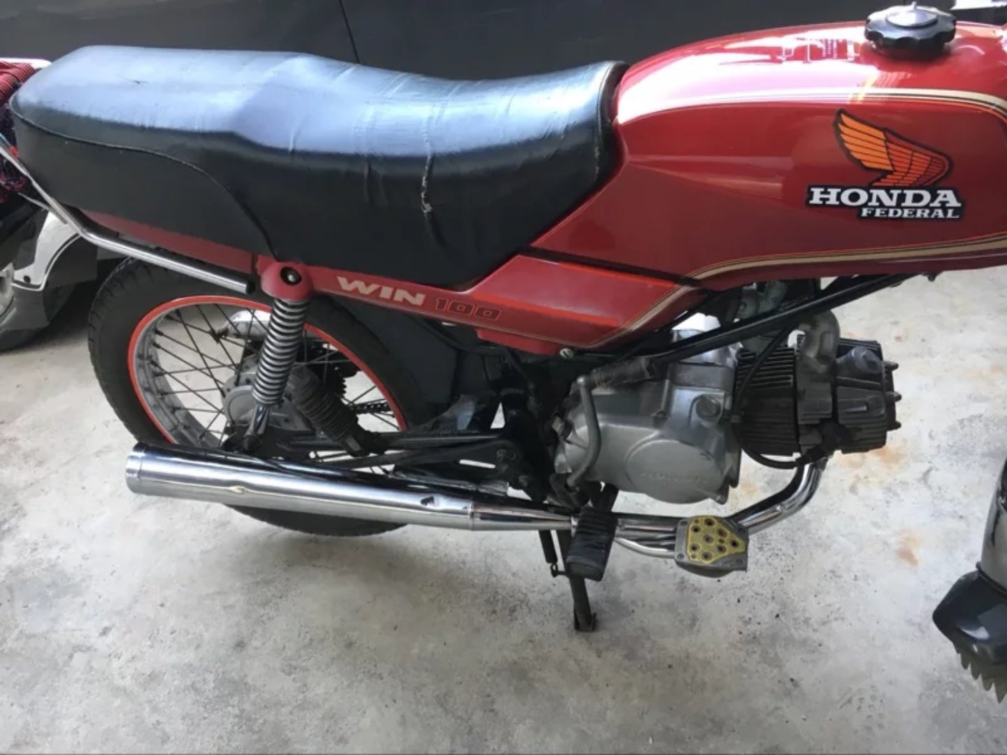 WIN 田 摩托车 配件 Honda WIN100 Eagle 100 Eagle 100 ống xả bộ giảm thanh