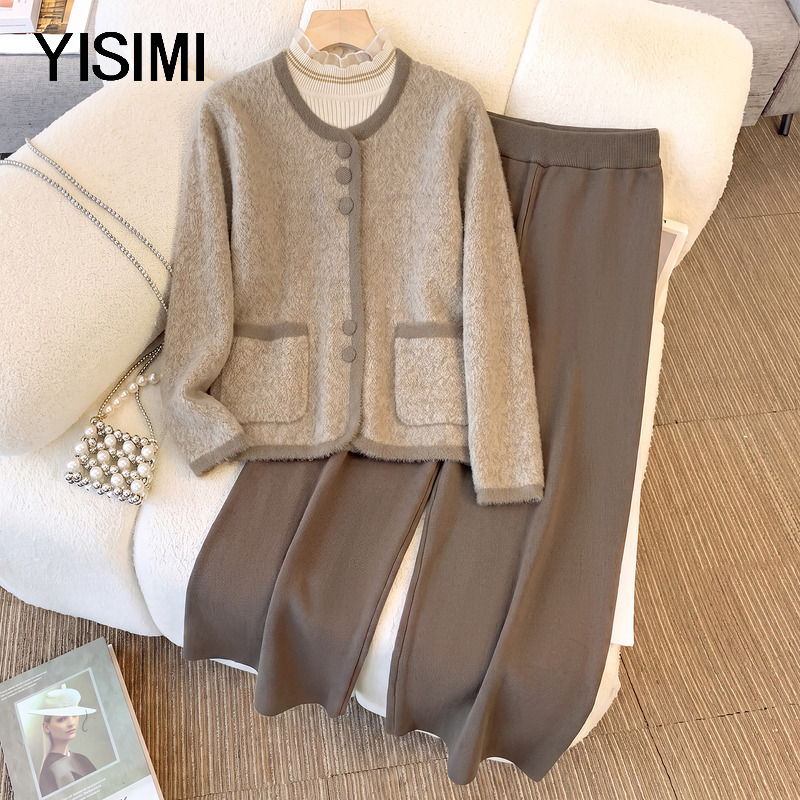 Middle-Aged Mother's New Autumn Clothing, Small Chanel-Style Knitted Three-Piece Set, Long-Sleeved Jacket, Middle-Aged and Elderly Women's Wide-Leg Pants Suit Middle-Aged Mother's New Autumn Clothing, Small Chanel-Style Knitted Three-Piece Set, Long-Sleeved Jacket, Middle-Aged and Elderly Women's Wide-Leg Pants Suit
