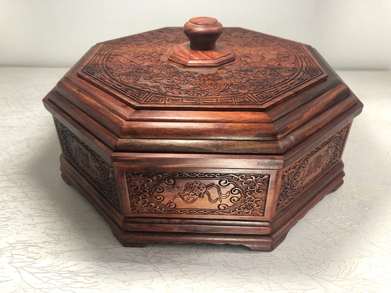 Chinese-style furniture ornaments snack tray candy box melon box retro style home rosewood with lid snacks separate collection