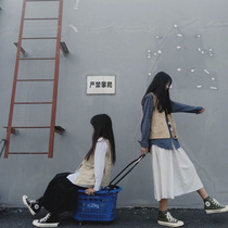 Womens dress womens 2021 New retro Korean version of high waist loose a skirt autumn and winter white medium long umbrella skirt