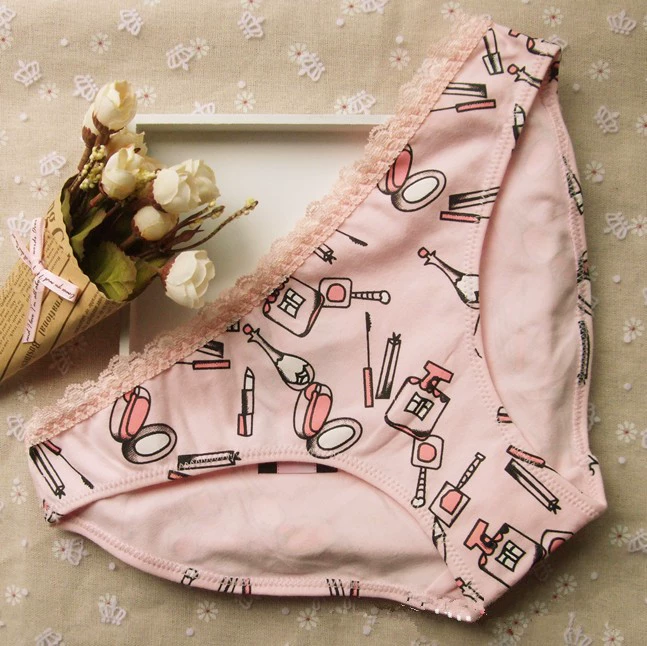 Quà sinh nhật màu hồng mềm mại và thoải mái cotton in eo thấp phim hoạt hình đồ lót cặp đôi đồ lót nam và nữ góc phẳng