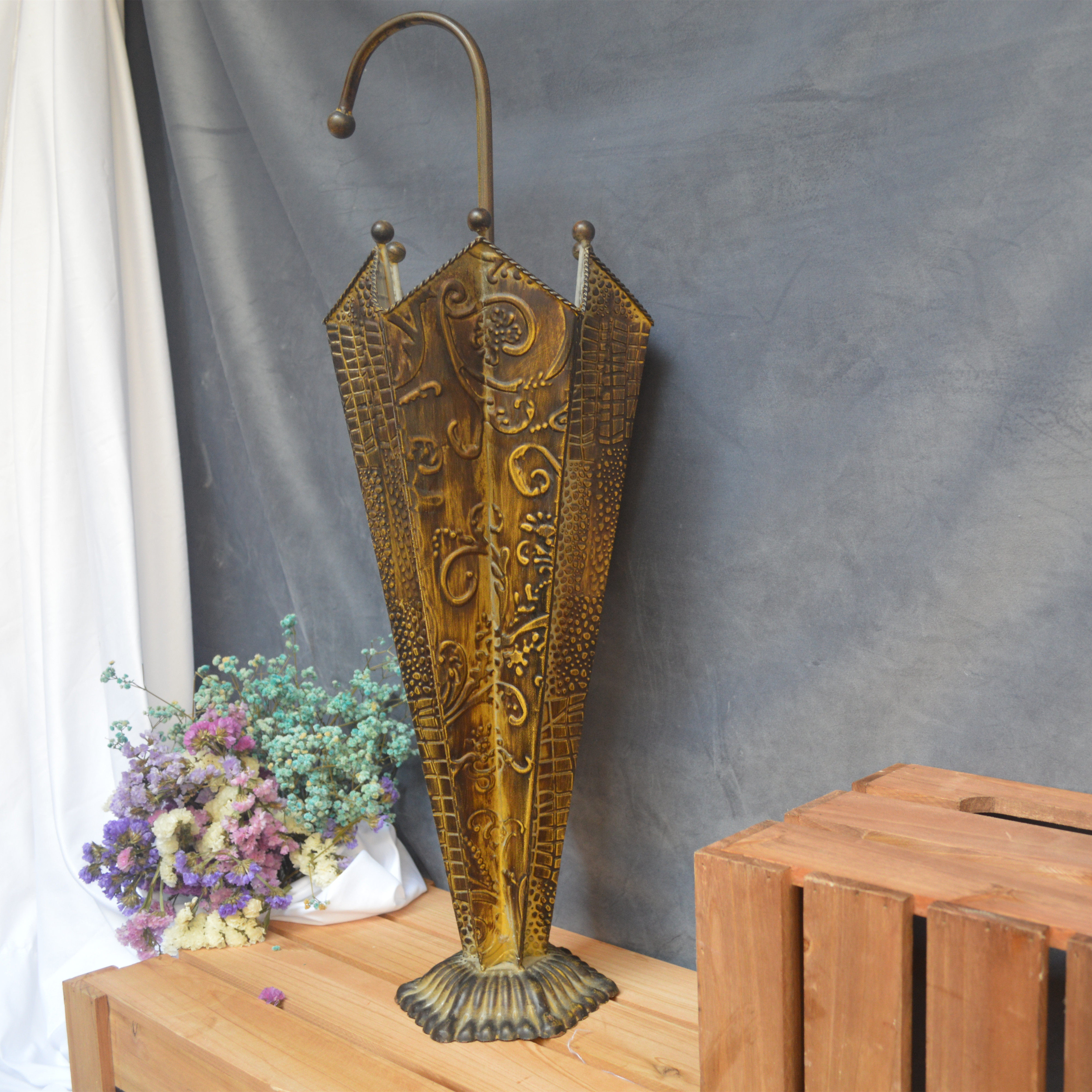 American Countryside Landing Umbrella Bucket Umbrella Containing Rack Door Hall Decoration Individuality Iron Art Umbrella Rack Rain containing furniture-Taobao