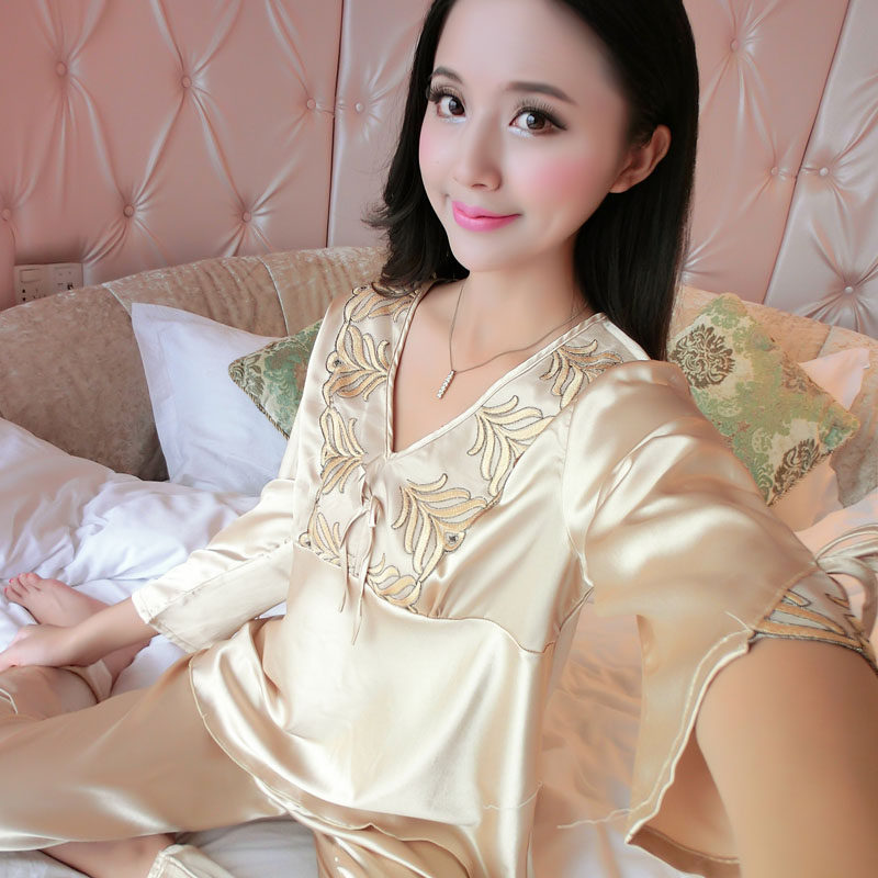 New Spring and Summer Lady Silk Sleeve Brand Simulation Pajamas Two Pieces of Silk Silk High-end Home Clothes