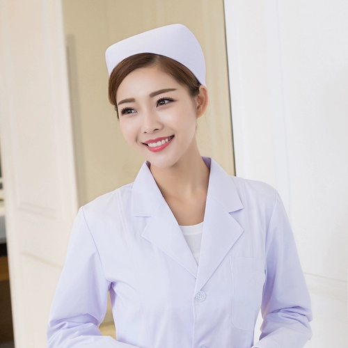 Розовая белая синяя униформа медсестры