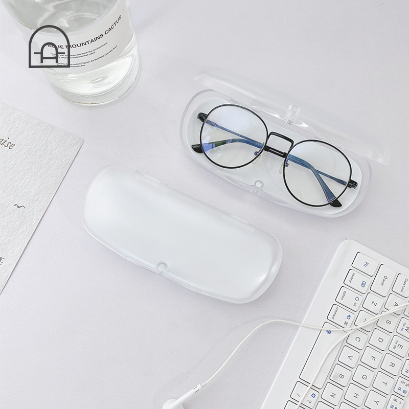 Anti-Pressure Glasses Case, Convenient for Women, Transparent Matte Frosted Plastic, Anti-Pressure, Cute Storage Box for Myopia, Dual-Use, Japanese Style for Men