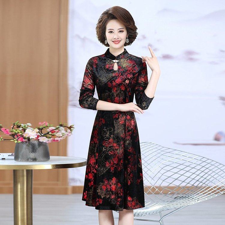 New 50-year-old mummy qipao skirt long sleeve short spring autumn dwarf mid-sleeve summer clothing foreign dress slim fit