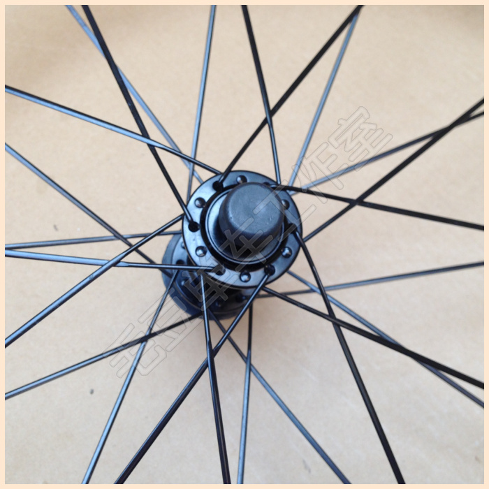 Roues de vélo cyclisme sur route - Ref 2366949 Image 13