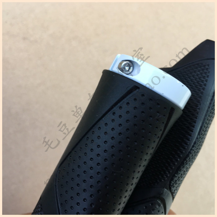 Poignées de vélo - Ref 2345486 Image 10