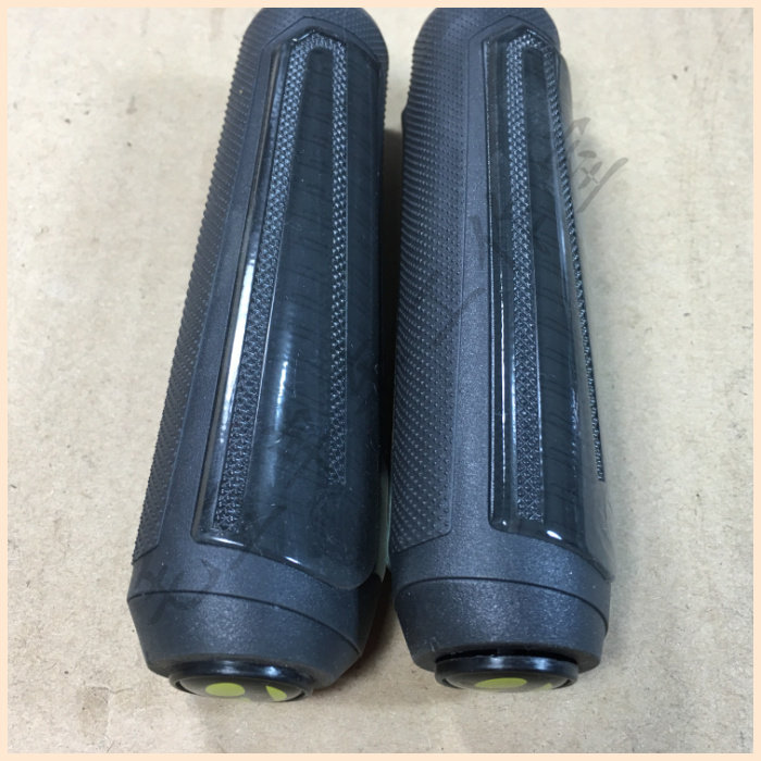 Poignées de vélo - Ref 2342979 Image 13