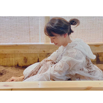 Disposable enzyme bath suit one-piece with cap bag bracelet foot protective clothing PP material 40g thick