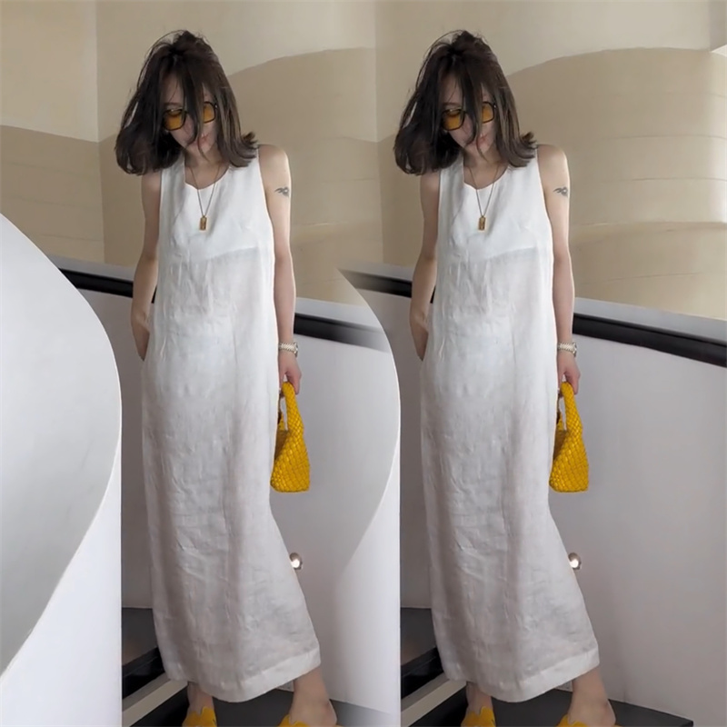 Relaxed and Stylish Backless Dress 2025 Summer New Vacation Style Casual Tank Dress Elegant Long Linen Dress