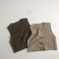Knock feel ~ 21 new spring and autumn children Korean version of knitted vest men and women retro literary and artistic MORI series shoulder tide