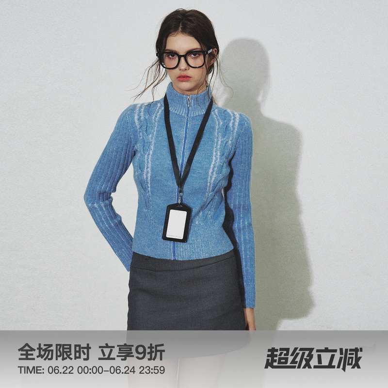 Fumism's Nordic Chapter Iceland Blue Stand Collar Cable Knit Short Zipper Sweater Slim Fit Jacket Spring New Style Fumism's Nordic Chapter Iceland Blue Stand Collar Cable Knit Short Zipper Sweater Slim Fit Jacket Spring New Style