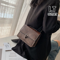 Hong Kong leather fonck2022 new fashion this year is popular this year messenger commuter chain bag womens all-match
